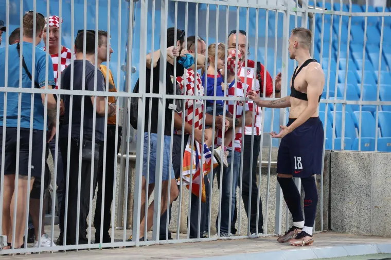 Arapski &scaron;eici naklonili se Hrvatskoj: Bili su impresionirani Lukom, ali jedan drugi hrvatski igrač bio je zvijezda dana; Svi su htjeli selfi s njim