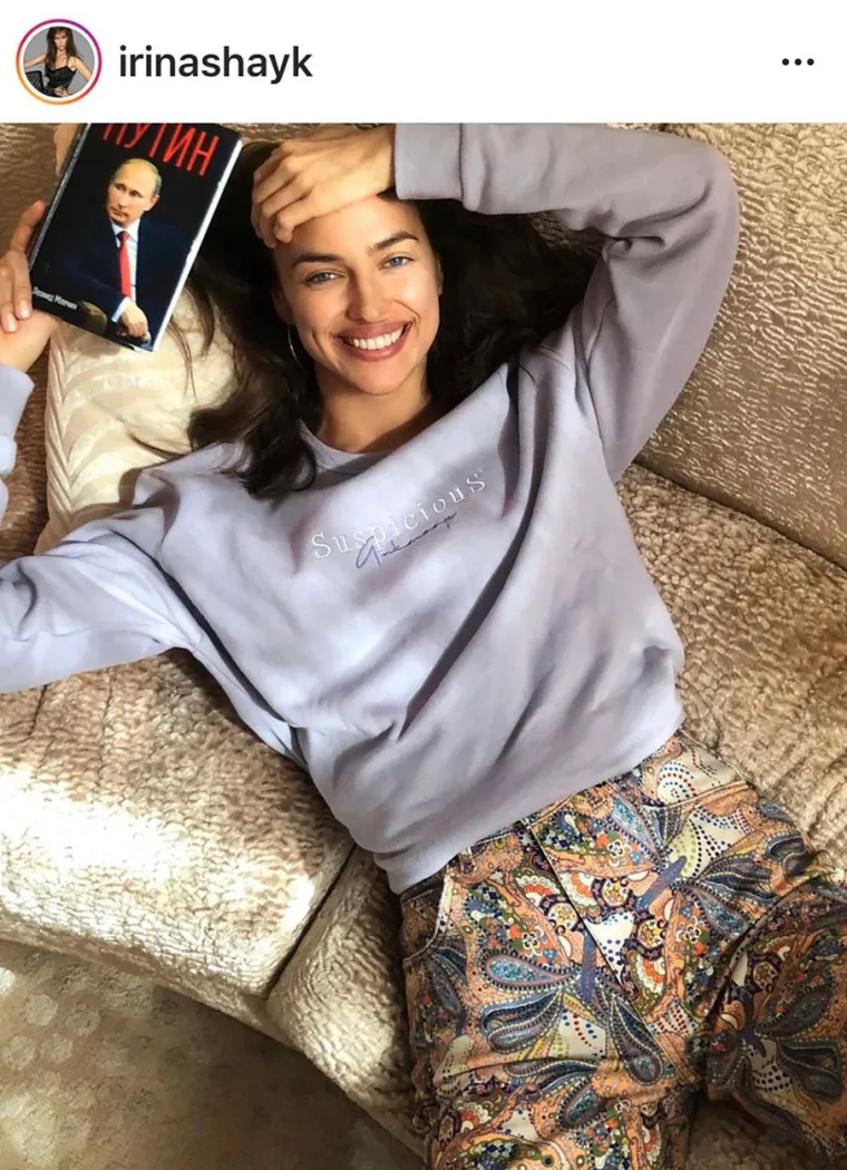 Irina Shayk, slavna manekenka i rođena Ruskinja, nedavnom objavom na svojim društvenim mrežama pokrenula je sumnju da podržava rusku agresiju na Ukrajinu.
