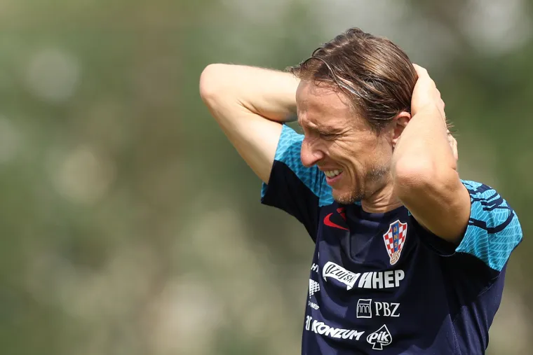 Neočekivani gosti na treningu iznenadili Vatrene: Zanimljiv detalj na Vla&scaron;ićevim kopačkama