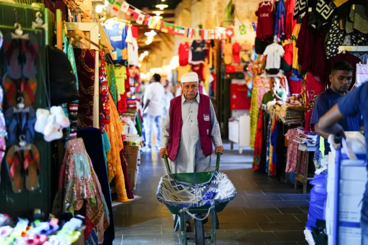 Ovako izgleda Katar 3 dana prije početka SP-a: Zanosna crnka plijenila pažnju