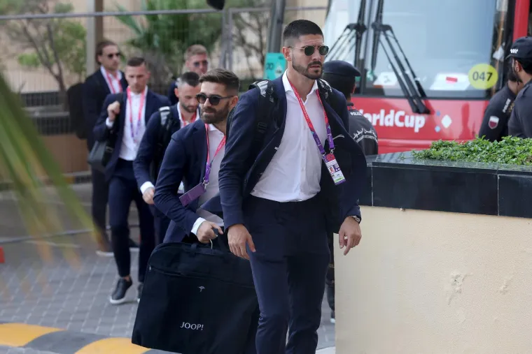 Nakon slijetanja u Dohu Vatreni su stigli u superluksuzni hotel, ali tamo se nisu dugo zadržali