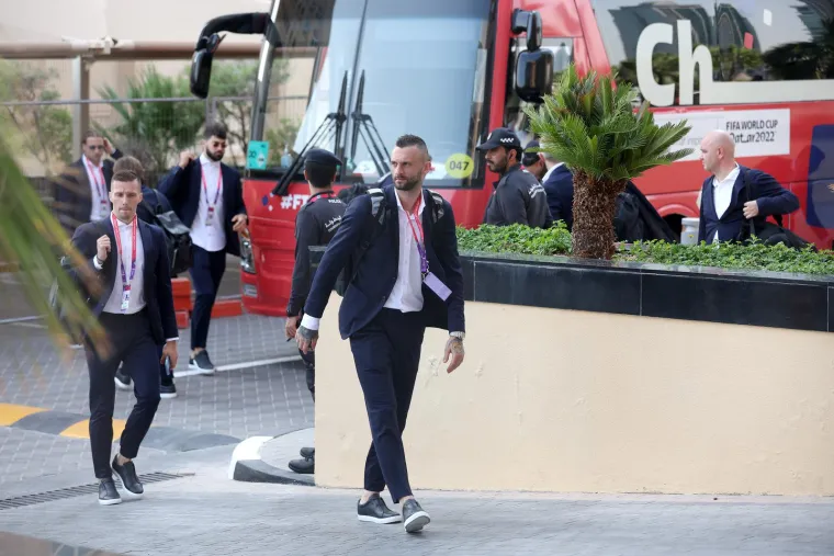 Nakon slijetanja u Dohu Vatreni su stigli u superluksuzni hotel, ali tamo se nisu dugo zadržali
