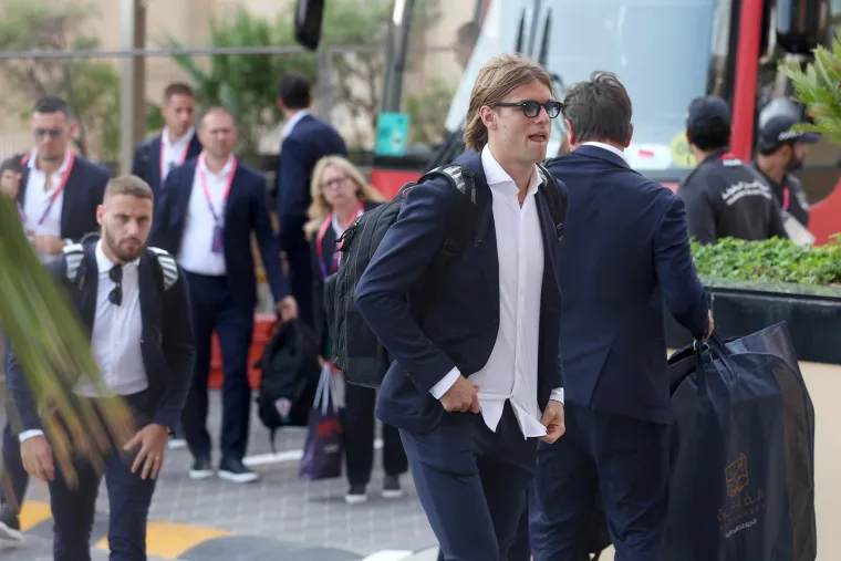 Nakon slijetanja u Dohu Vatreni su stigli u superluksuzni hotel, ali tamo se nisu dugo zadržali