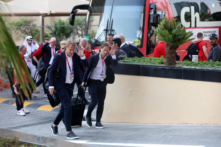 Vatreni stigli u Dohu u sjajnom raspoloženju! Modrić namigivao reporterima i navijačima