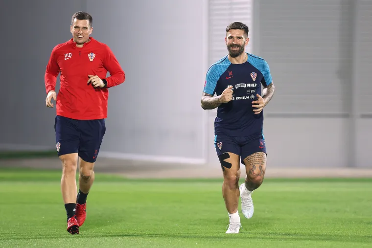 Hrvatska odradila prvi trening u Dohi: Jedan Vatreni trenira odvojeno, zaigrao i Ćorluka