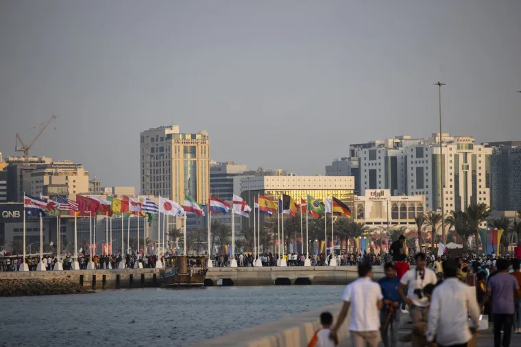Organizacija je nikakva, tisuće ljudi gužvaju se na žegi bez vode; 'Nisu nas pustili, kažu da djeci neće biti lijepo'