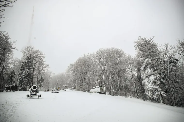 Pogledajte prekrasne prizore sa Sljemena: Snježna idila koja oduzima dah!