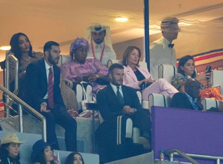 Nepoznata ljepotica u hidžabu plijenila pažnju svih na tribinama Al-Bayta