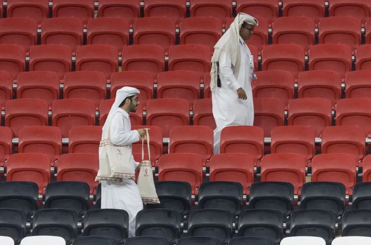 Nepoznata ljepotica u hidžabu plijenila pažnju svih na tribinama Al-Bayta