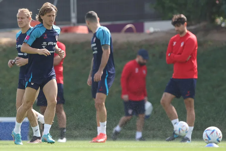 Epski prizor iz Katara koji će razveseliti sve Hrvate: Pogledajte što je zasjalo na neboderu u Dohi