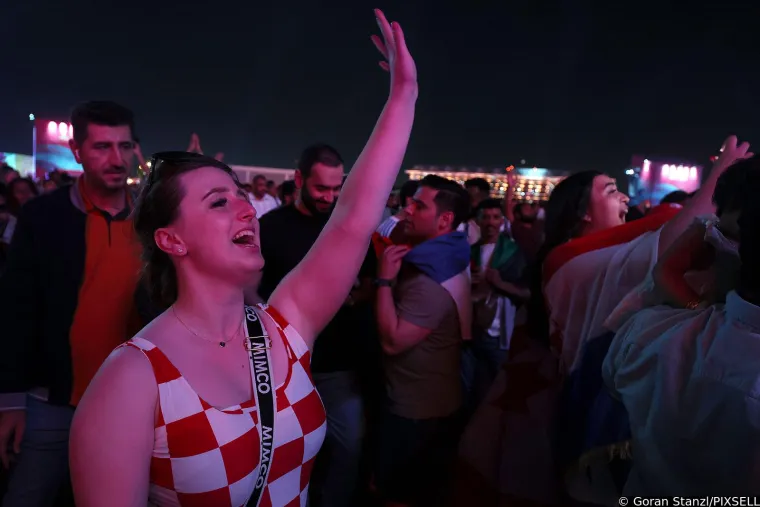 Euforija u Kataru: Atraktivna Hrvatica plijenila pažnju na koncertu za otvaranje Svjetskog prvenstva
