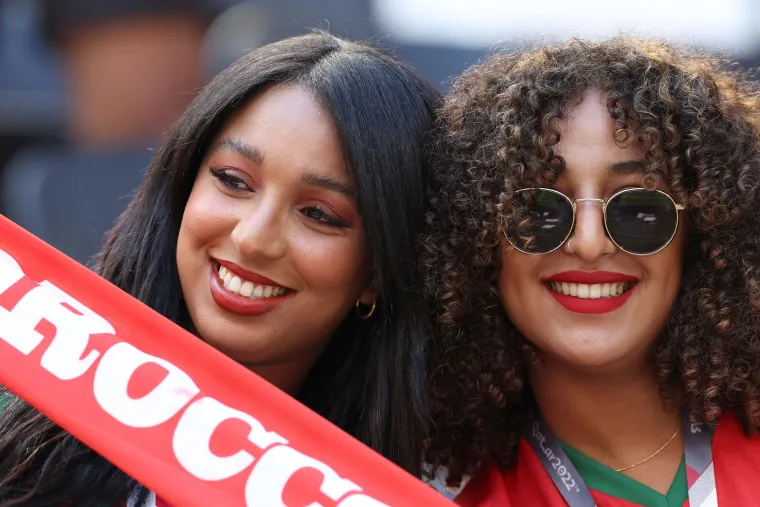 Ljepotice na tribinama ukrale svu pozornost, pažnju posebno privukla kovrčava Marokanka