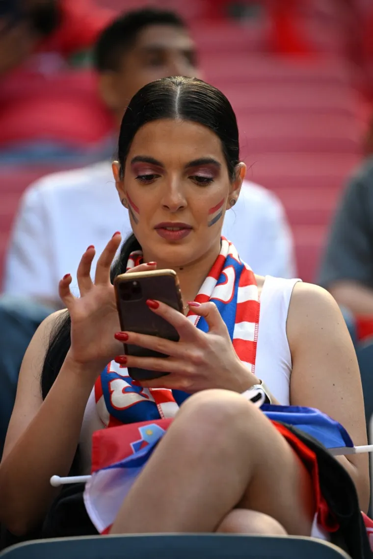 Ljepotice na tribinama ukrale svu pozornost, pažnju posebno privukla kovrčava Marokanka