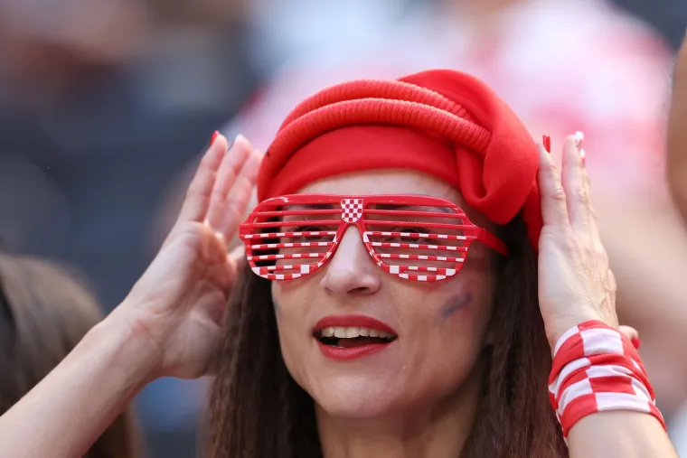 Ljepotice na tribinama ukrale svu pozornost, pažnju posebno privukla kovrčava Marokanka