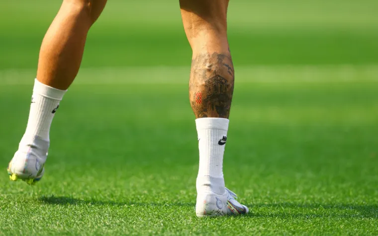 Jeste li primijetili ovaj briljantan detalj na na&scaron;em Ivanu Peri&scaron;iću? Pogledajte s kakvom tetovažom se pojavio na utakmici