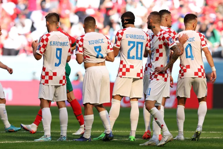 Pogledajte kako izgleda borba na katarskom tlu: Gvardiol kao Batman s maskom, a Modrić u fokusu