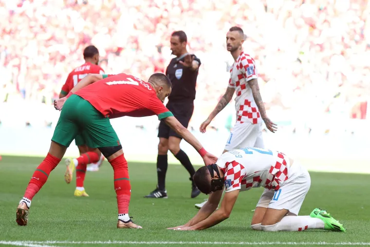 Pogledajte kako izgleda borba na katarskom tlu: Gvardiol kao Batman s maskom, a Modrić u fokusu