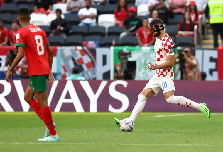 Pogledajte kako izgleda borba na katarskom tlu: Gvardiol kao Batman s maskom, a Modrić u fokusu