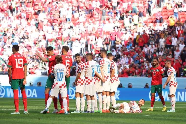 Pogledajte kako izgleda borba na katarskom tlu: Gvardiol kao Batman s maskom, a Modrić u fokusu