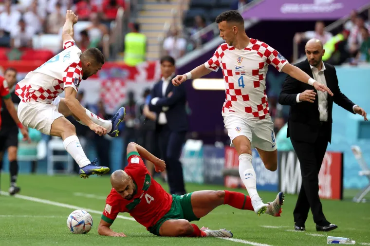 Pogledajte kako izgleda borba na katarskom tlu: Gvardiol kao Batman s maskom, a Modrić u fokusu