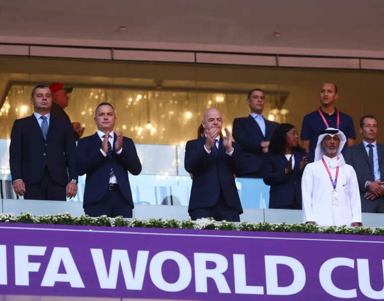 Elita u VIP loži na utakmici Hrvatske i Maroka: Infantino, Wenger i legenda Vatrenih