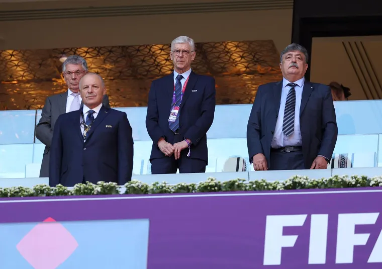 Elita u VIP loži na utakmici Hrvatske i Maroka: Infantino, Wenger i legenda Vatrenih