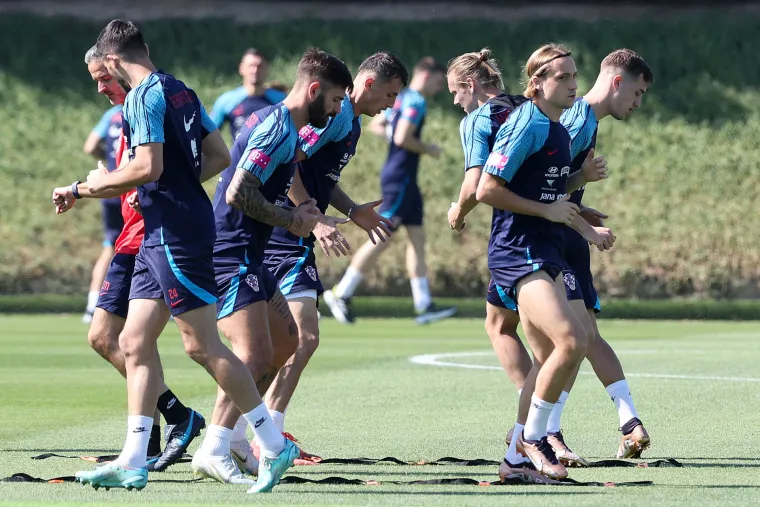 Pogledajte kako je izgledao trening reprezentacije nakon blijede predstave protiv Maroka