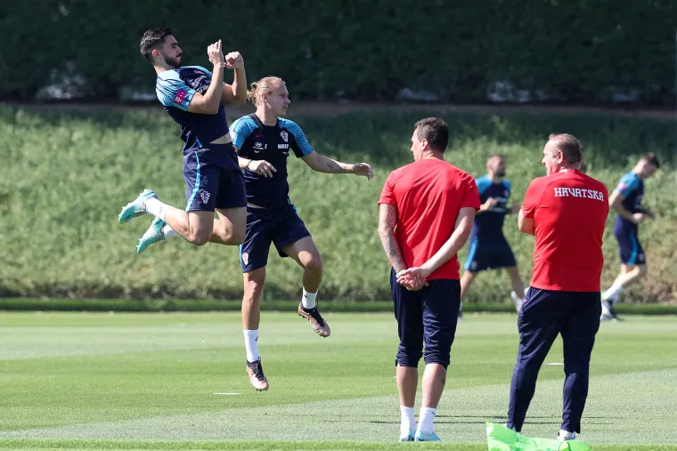 Pogledajte kako je izgledao trening reprezentacije nakon blijede predstave protiv Maroka