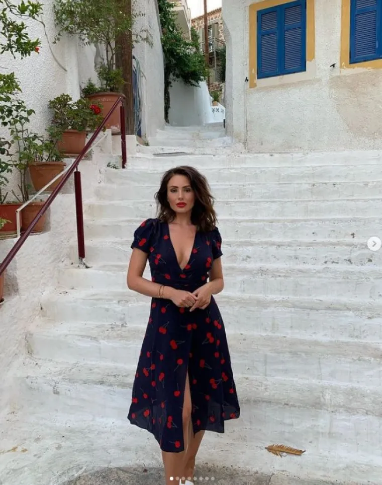 Odsad je možete samo gledati jer &scaron;anse kod nje nemate: Tvrdi da odustaje od seksa, ali bez brige - ostaje goli&scaron;ava!