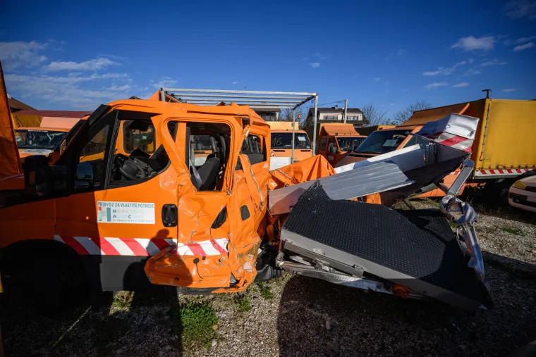 Pogledajte vozila koja će država prodavati za 'siću': Na dražbi Audiji, Passati, vozila HAC-a...