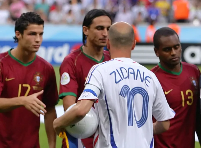 Ovo je Ronaldo danas u Kataru. A sjećate li se kako je izgledao na svom prvom Svjetskom prvenstvu?