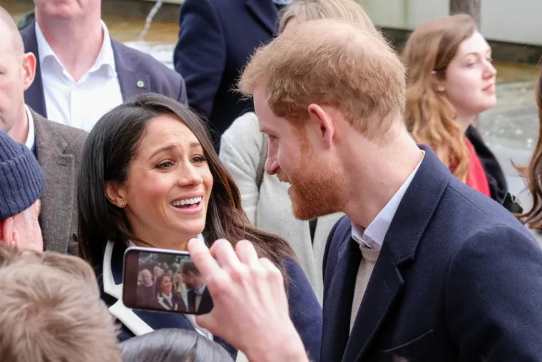 Harry i Meghan su napustili Veliku Britaniju nedugo nakon sprovoda, a cijela je kraljevska obitelj pod stresom zbog Harryjevih memoara koji trebaju izaći u siječnju.