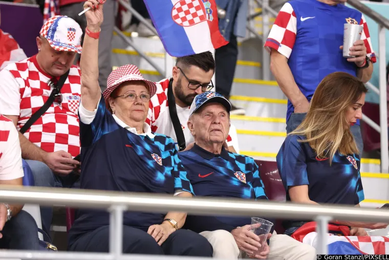 Popularna voditeljica u društvu Modrićeve obitelji prati Vatrene: Pogledajte tko se sve pojavio u Kataru