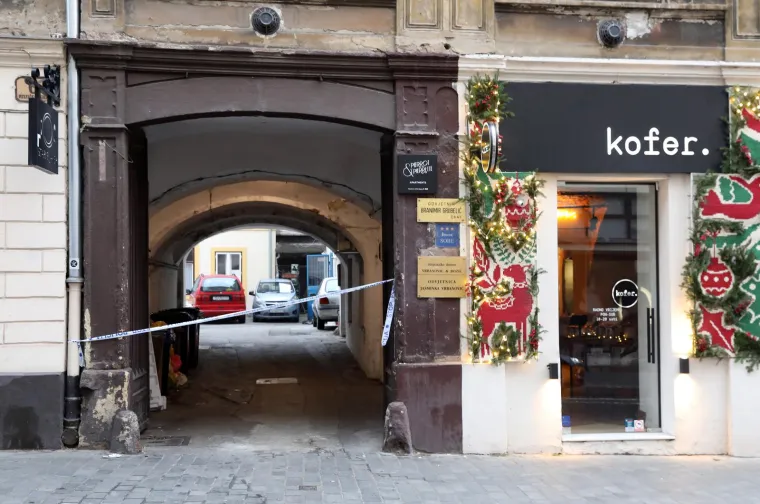 Užas u centru Zagreba: Netko je benzinom polio i zapalio ulaze u tri stana!