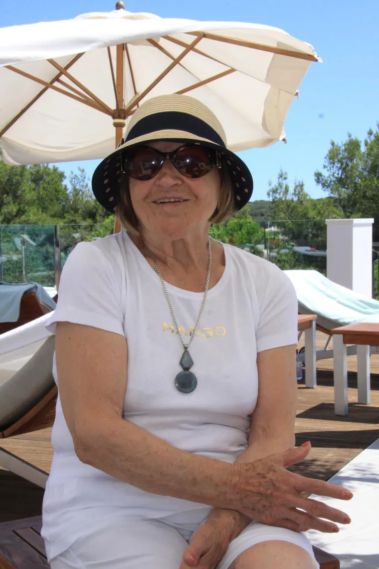 &quot;Kada smo na Brijunima snimali film prišao mi je i pohvalio me: O mala, dobro ti to radiš!&quot;, dodala je Mira i tada otkrila kako se osjeća s obzirom na to da ima 94 godine.