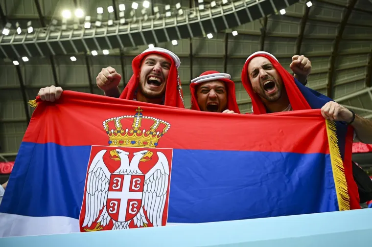 Ludilo na terenu i tribinama: Spektakularni navijački kadrovi s najuzbudljivije utakmice SP-a