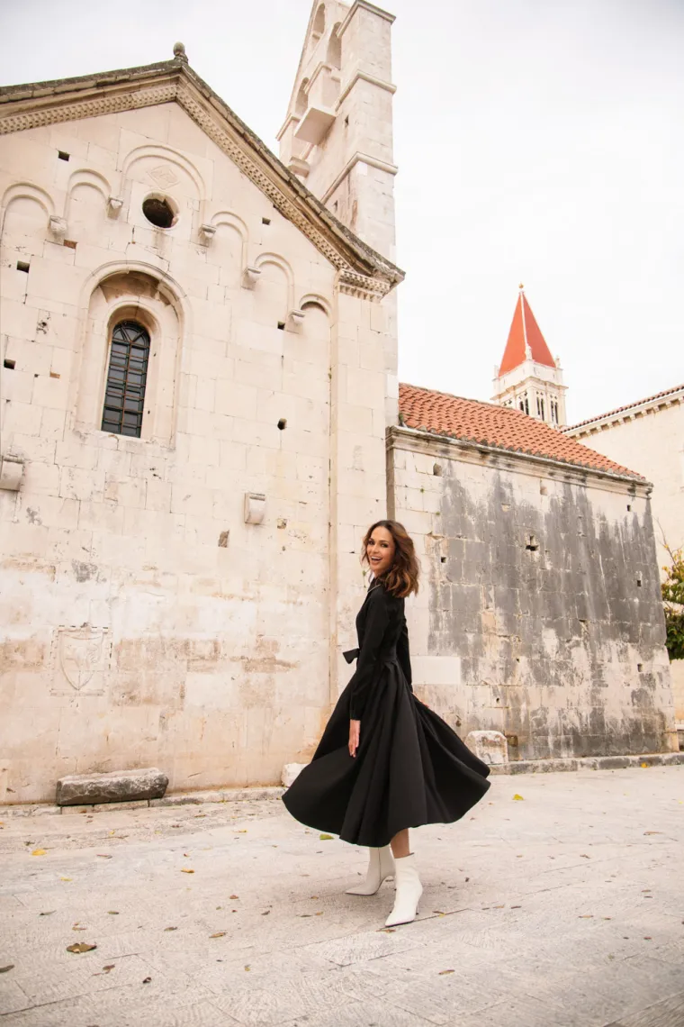 Prekrasnu Fani Čapaliju nismo dugo vidjeli, a onda se cijeli Trogir okretao za njom tijekom photosessiona