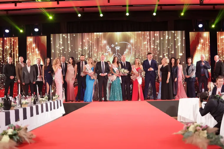 Okrunjena je nova Kraljica Hrvatske: Žiriju zaista nije bilo lako odabrati najljepšu među ovim zanosnim djevojkama