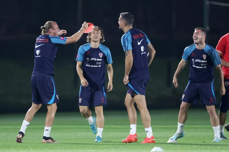 Ko' zapeta pu&scaron;ka: Vatreni u sjajnom raspoloženju odradili zadnji trening pred Belgiju