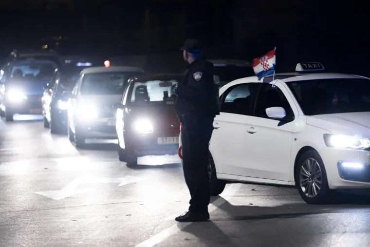 Zbog potrage za Božićem Split i dalje u blokadi, policija pregledava sva vozila na izlasku