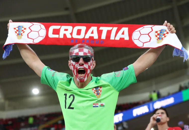 Brojimo sitno do ključne utakmice Vatrenih na SP-u: Pažnju privukao osmijeh vatrene navijačice