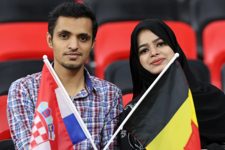 Vatreno je na stadionu: Hrvatski navijači su na tribinama, pogledajte prizore uoči ključne utakmice na&scaron;ih nogometa&scaron;a na Mundijalu