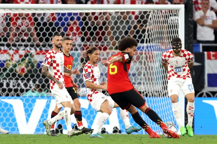 Na tribinama osvanula poruka Marku Livaji koja će Dalmaciju baciti u trans