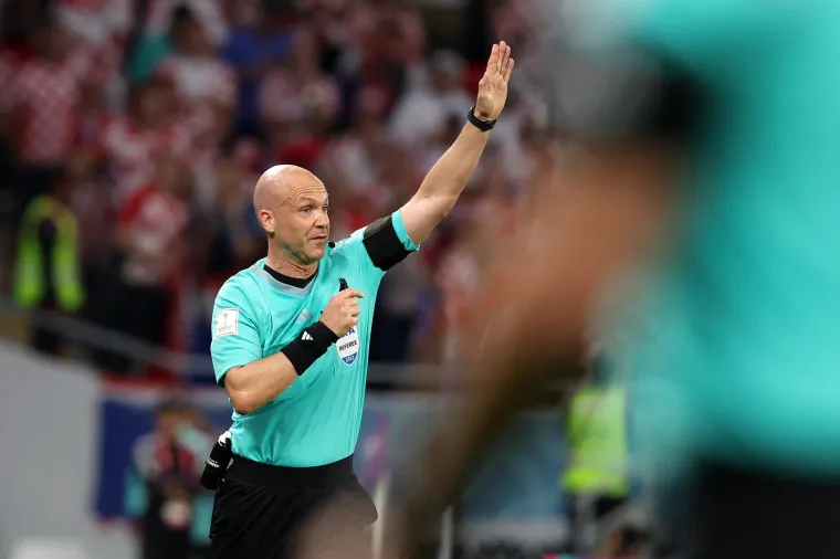 Na tribinama osvanula poruka Marku Livaji koja će Dalmaciju baciti u trans