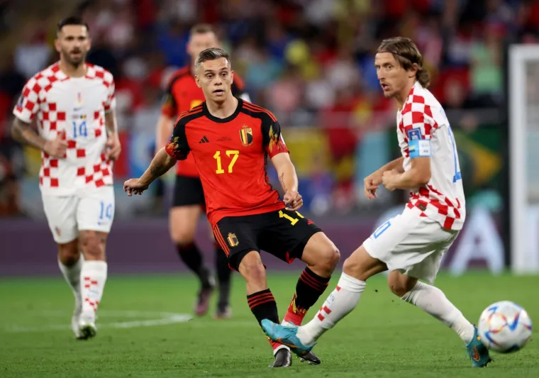 Na tribinama osvanula poruka Marku Livaji koja će Dalmaciju baciti u trans