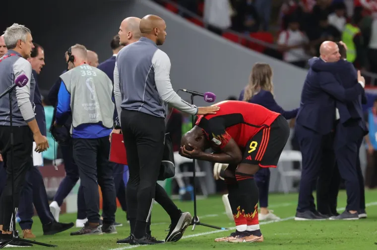 Lukaku se slomio i utjehu potražio u zagrljaju legende: Srećom pa on nije bio na terenu