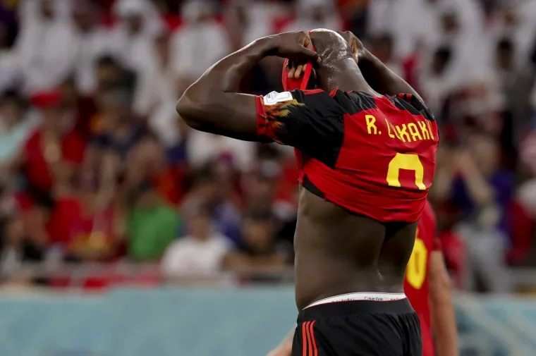 Lukaku nije mogao sakriti suze, o ovim dramatičnim prizorima svi pričaju: 'Sjedio je utučen s majicom preko glave...'