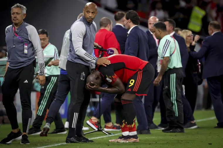Lukaku nije mogao sakriti suze, o ovim dramatičnim prizorima svi pričaju: 'Sjedio je utučen s majicom preko glave...'