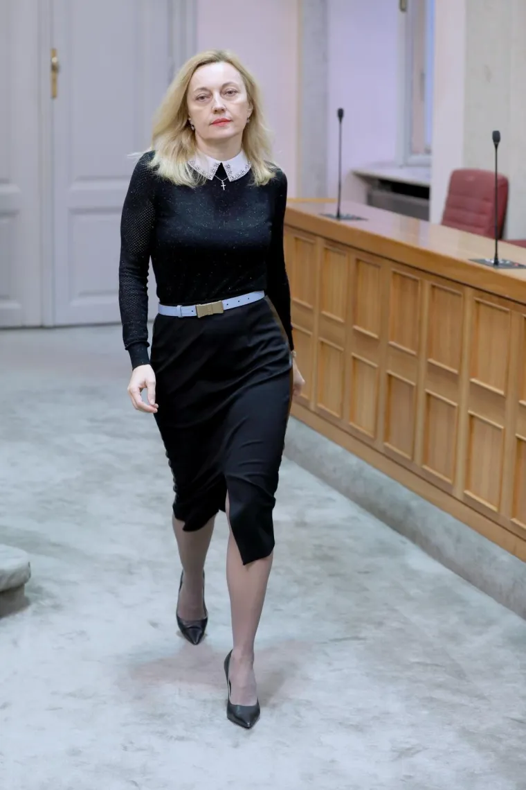 Političarke osvanule u elegantnoj crnini: Marijana Petir vs. ministrica Marija Vučković - koja ju je bolje 'isfurala'?