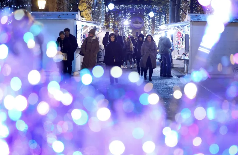 VELIKA FOTOGALERIJA Pogledajte prekrasne prizore adventske čarolije u Zagrebu!